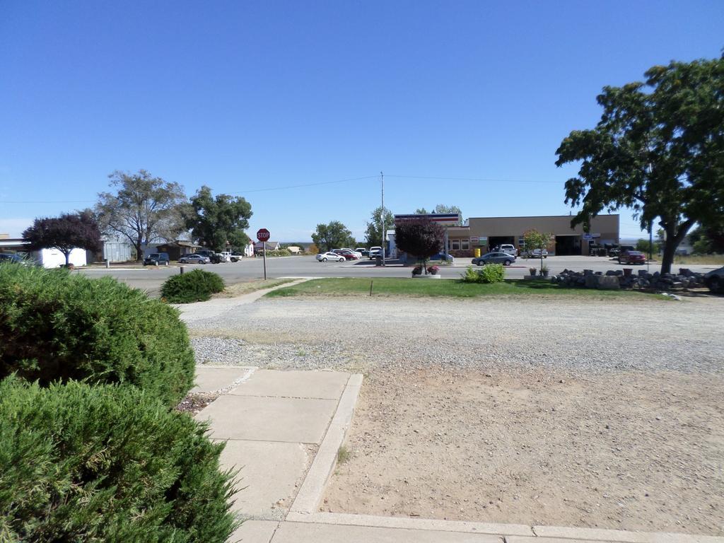 Cliff Palace Motel Blanding Esterno foto