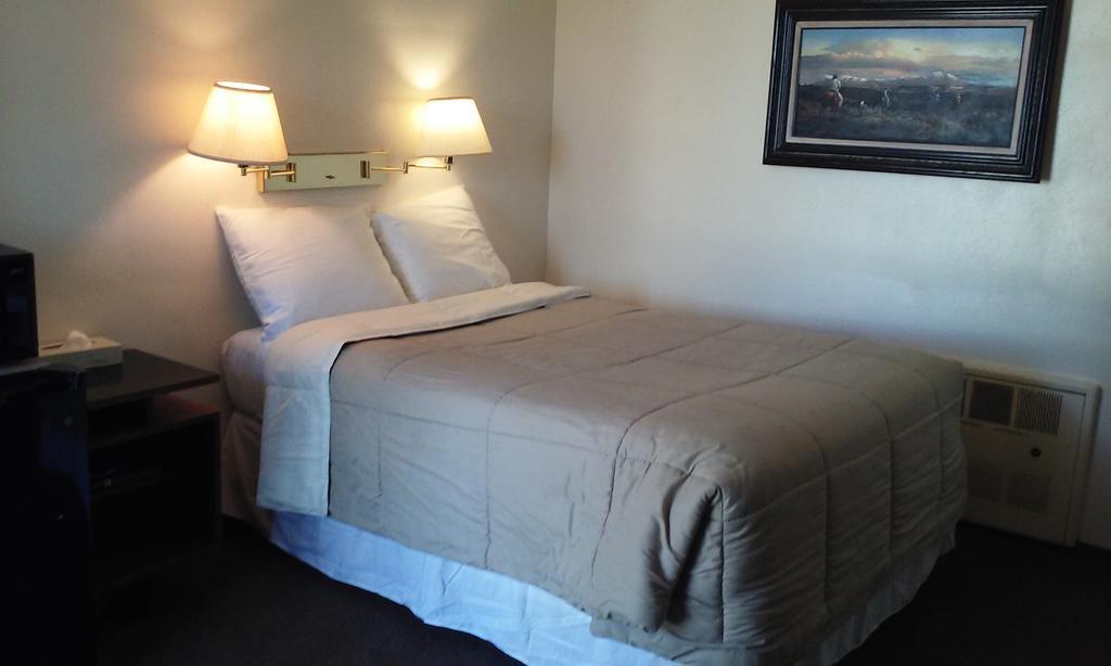 Cliff Palace Motel Blanding Esterno foto