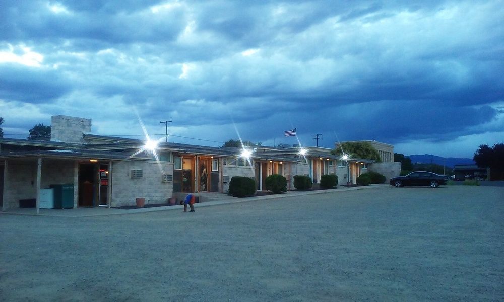Cliff Palace Motel Blanding Esterno foto